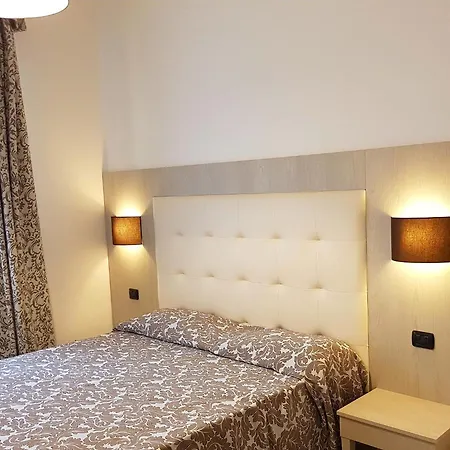 Degli Amici مونتيروسّو ال ماري