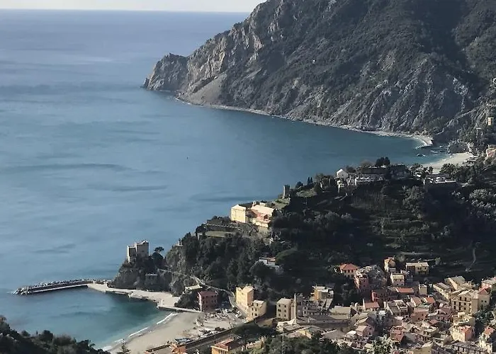 알베르고 데글리 아미치 3* 몬테로소 알 마레