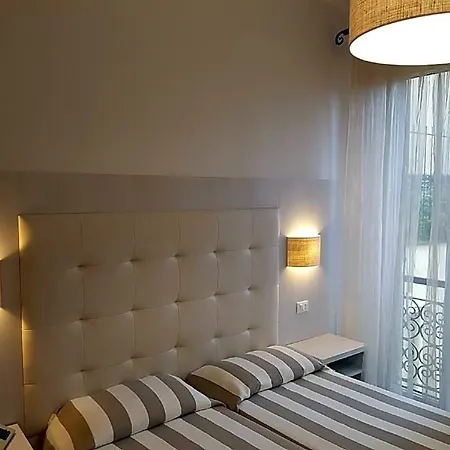 Degli Amici Hotel 3*